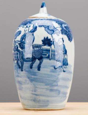 Blue & White Porcelain Lidded Jar