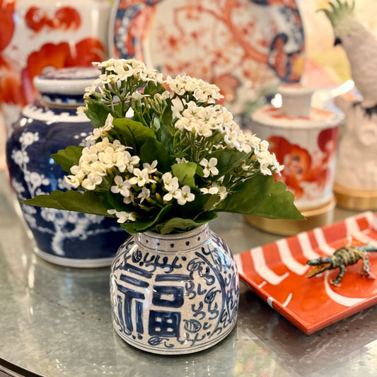 Blue and White Porcelain Foot Stomp Clay Waterdrop Vase