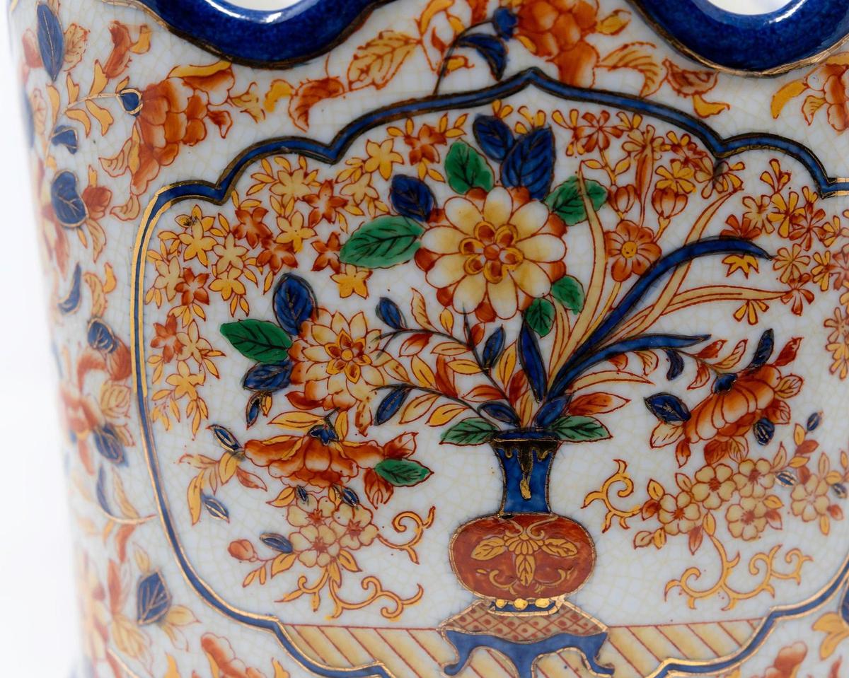 Imari Scalloped Porcelain Footbath Planter