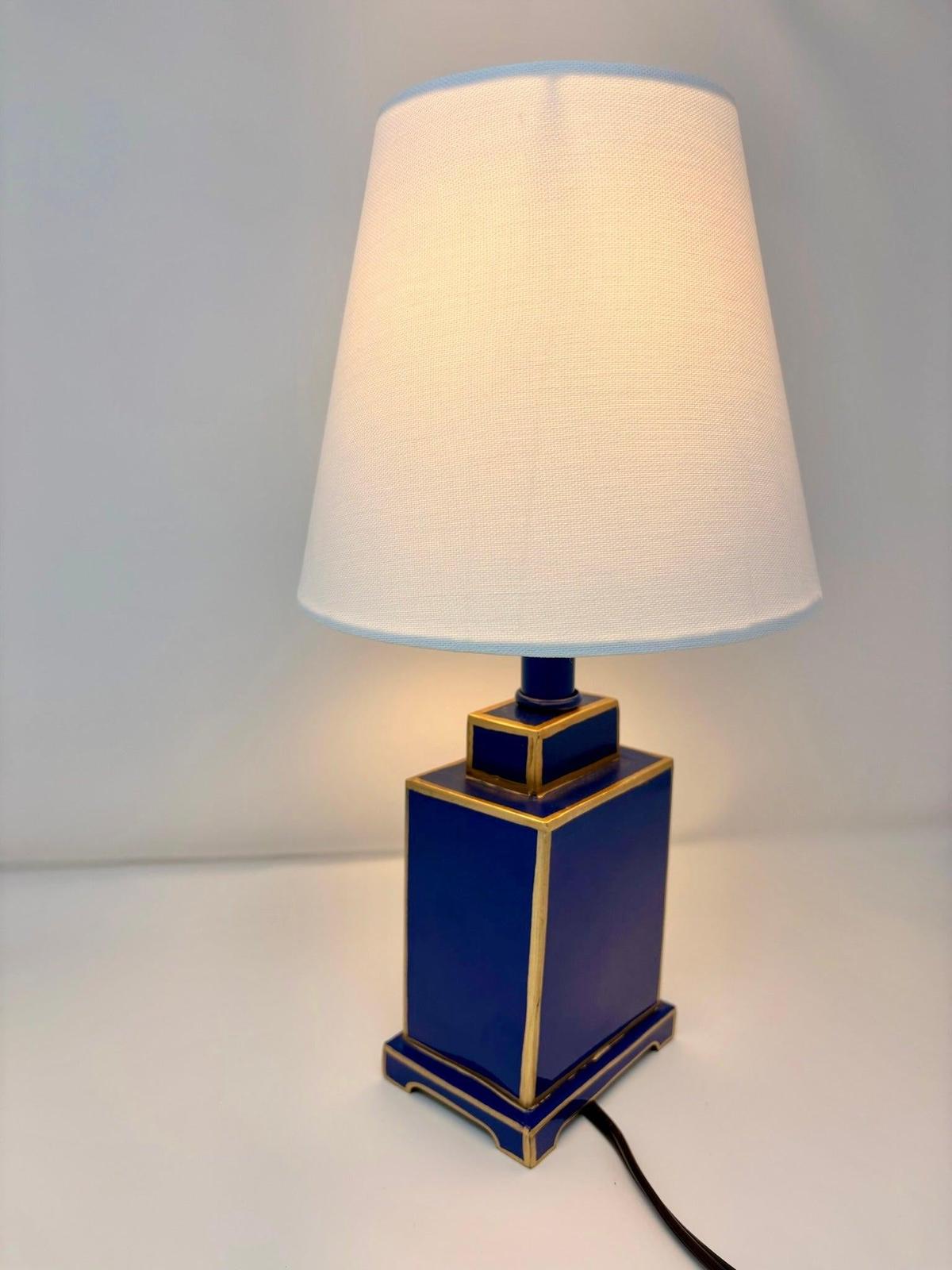 Mini Tole Tea Jar Lamp | Elegant Hand-painted Chinoiserie Bookshelf & Accent Lamp