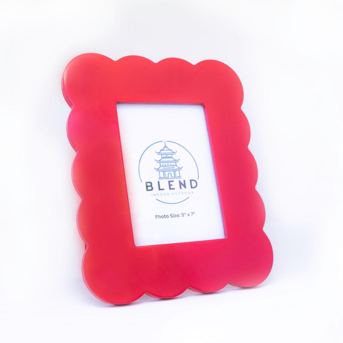 Scalloped Lacquer Photo Frame | 4x6 | 5x7