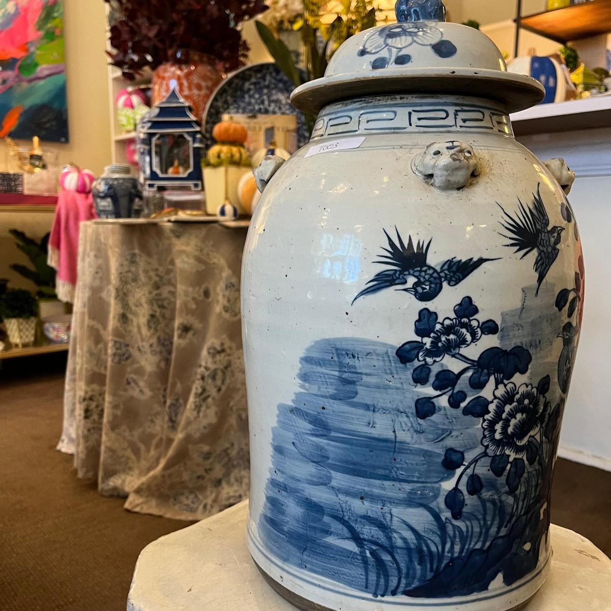 Blue and White Porcelain Floral Motif Temple Jar