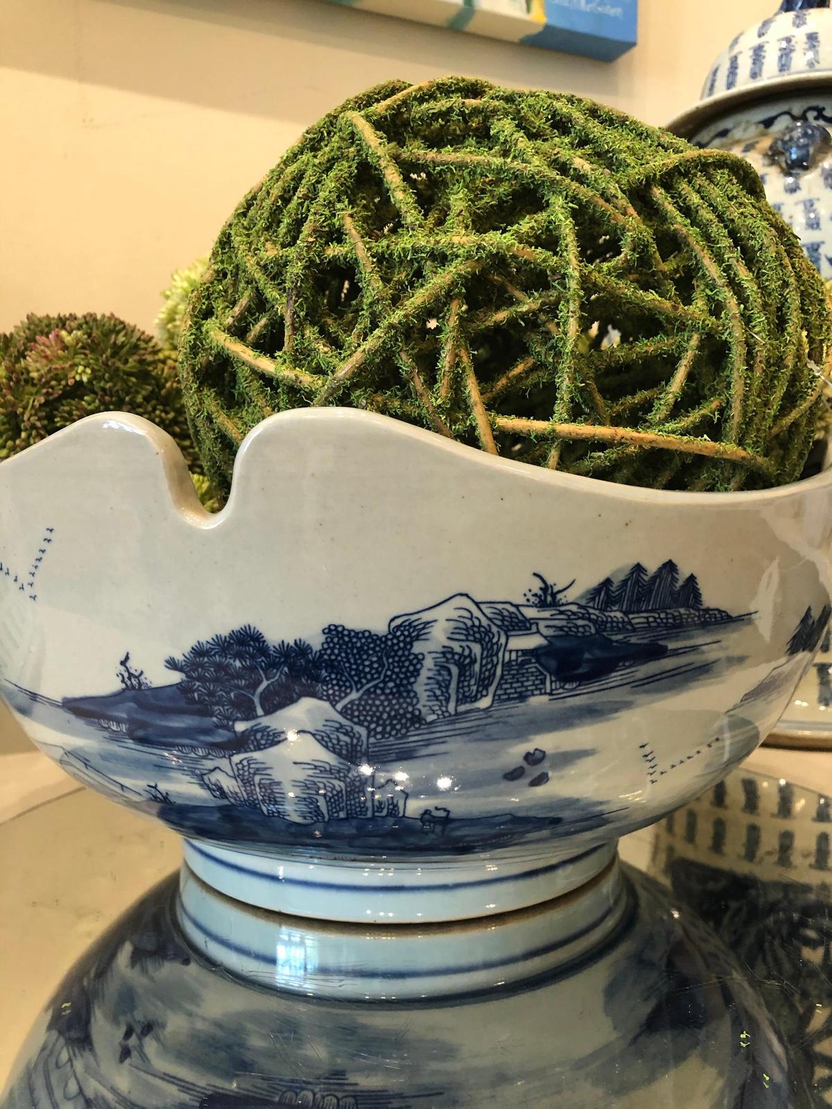 Large Blue & White Porcelain Indented Scallop Decorative Bowl