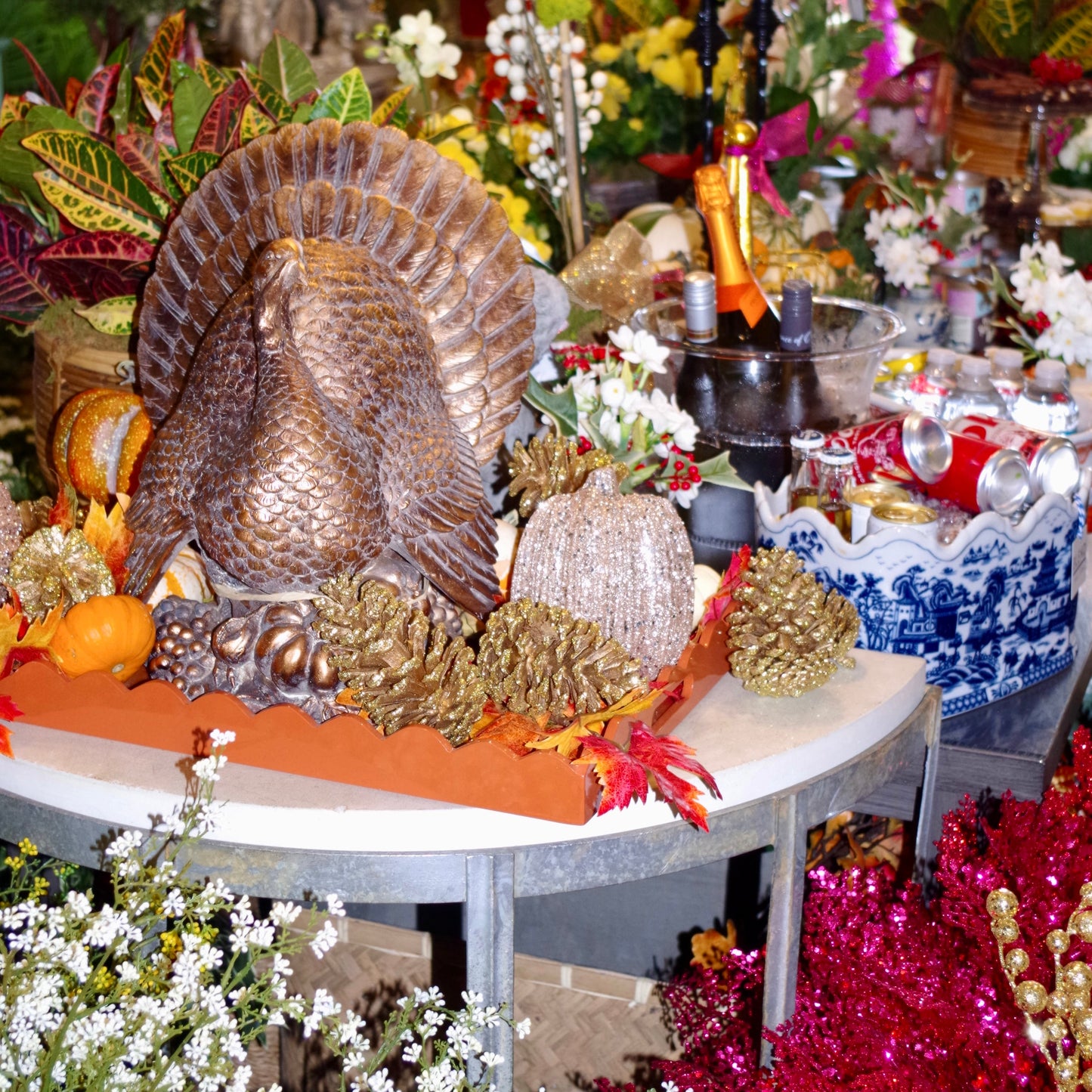 Blue Willow Scalloped Footbath Planter