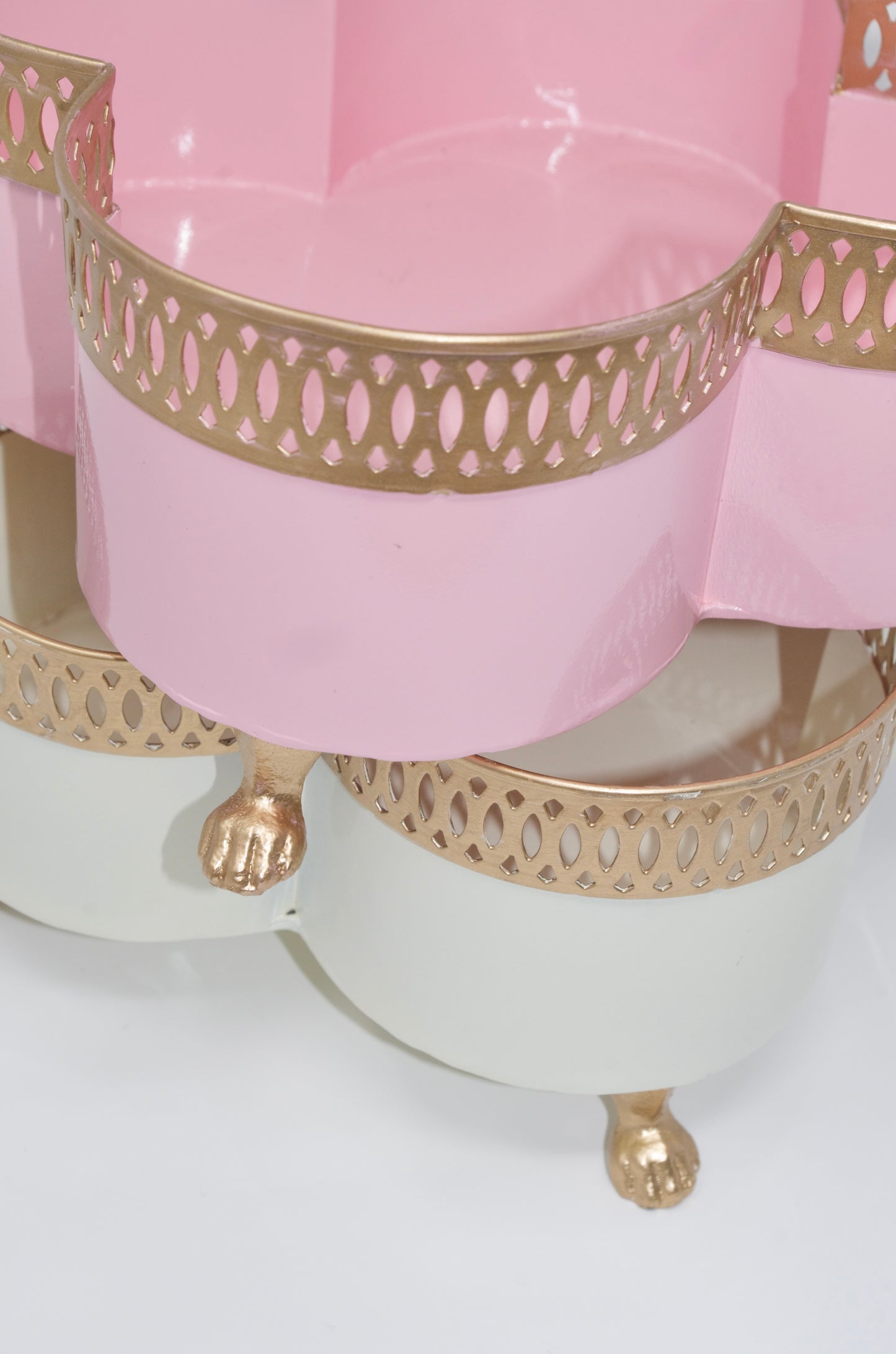Banded Tole Quatrefoil Planter