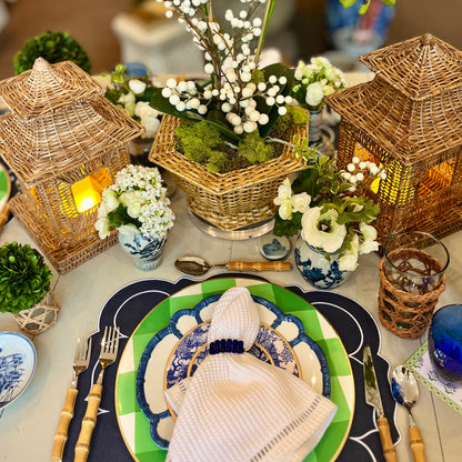 Scalloped Rectangle Linen Placemat