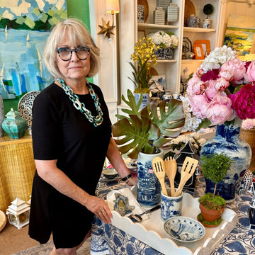 Scalloped Lacquer Tray