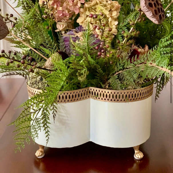 Banded Tole Quatrefoil Planter | Hand-painted Metal Cachepot Planter | Elegant Gold Claw Feet and Gold Banded Detail
