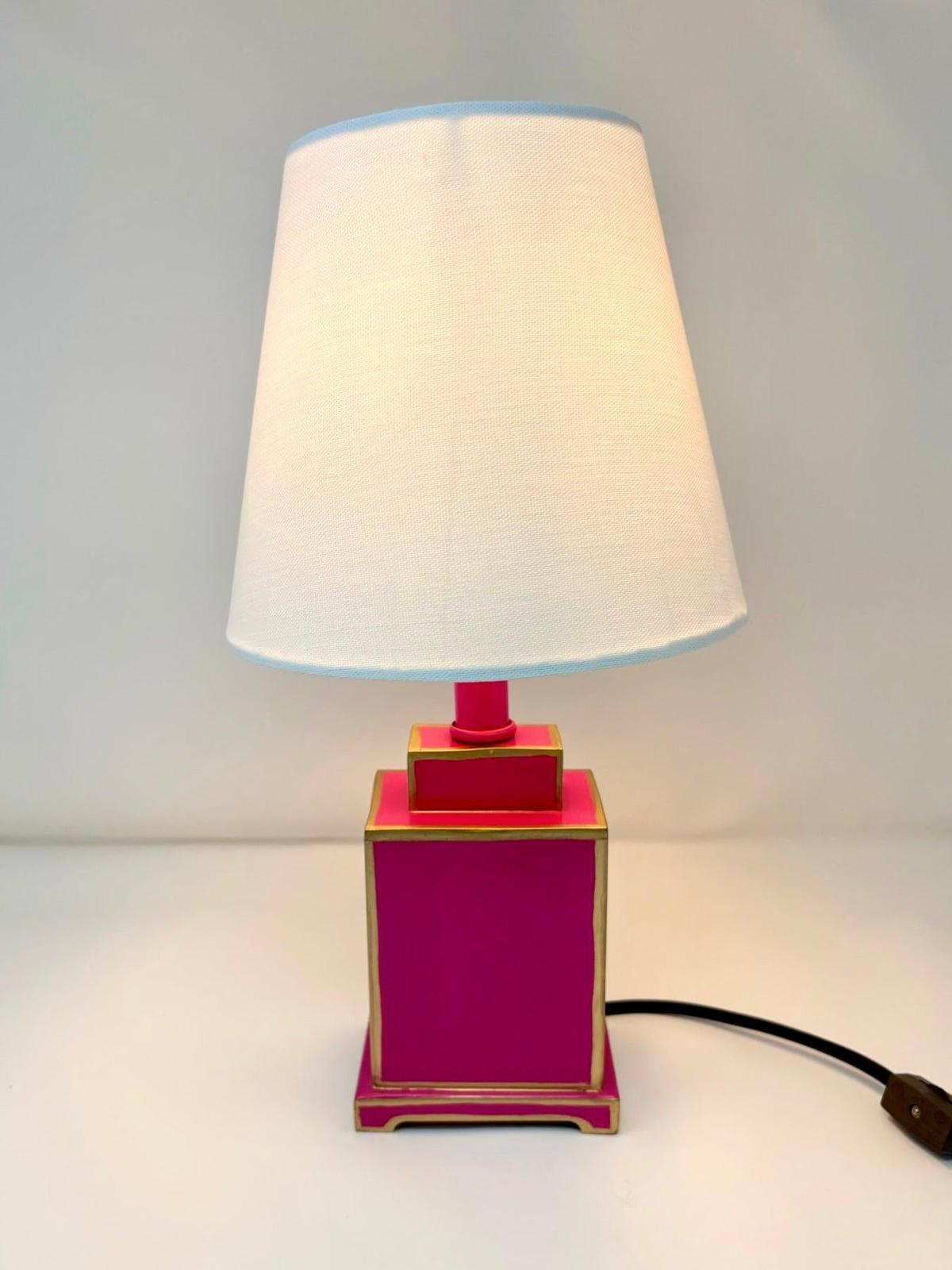 Mini Tole Tea Jar Lamp | Elegant Hand-painted Chinoiserie Bookshelf & Accent Lamp