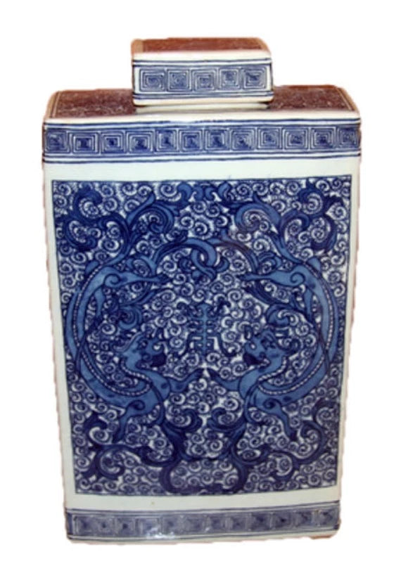 Porcelain blue white rectangle tea jar with dragons