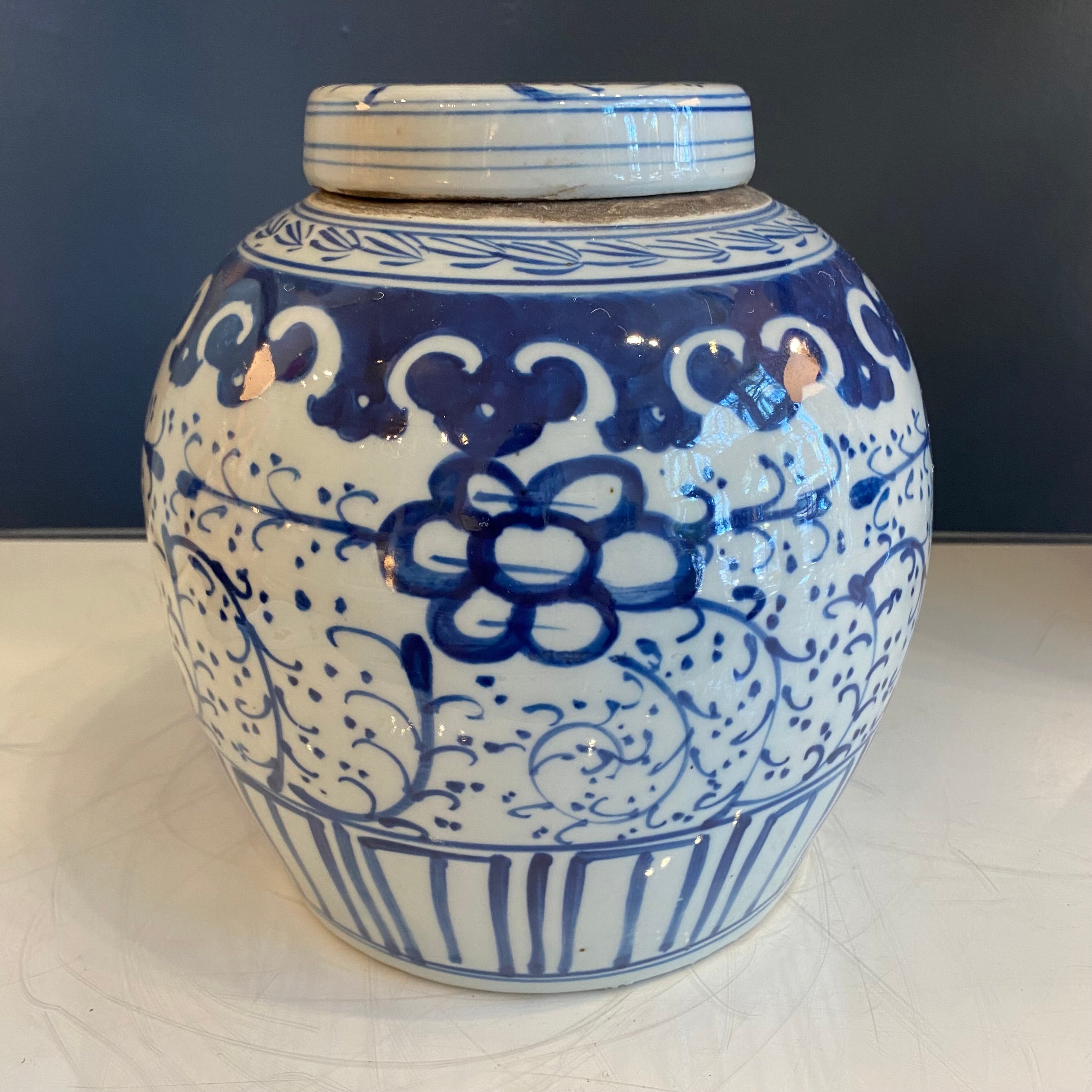 Blue and White Jar with Leaf Motif