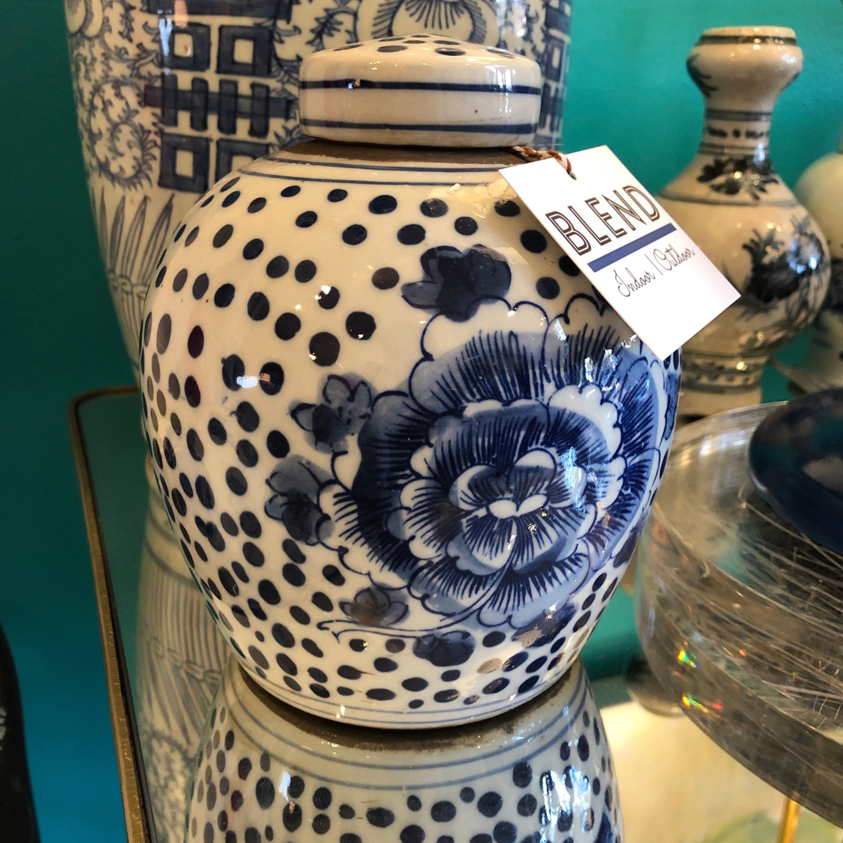 Blue & White Porcelain Small Flower with Dots Ginger Jar